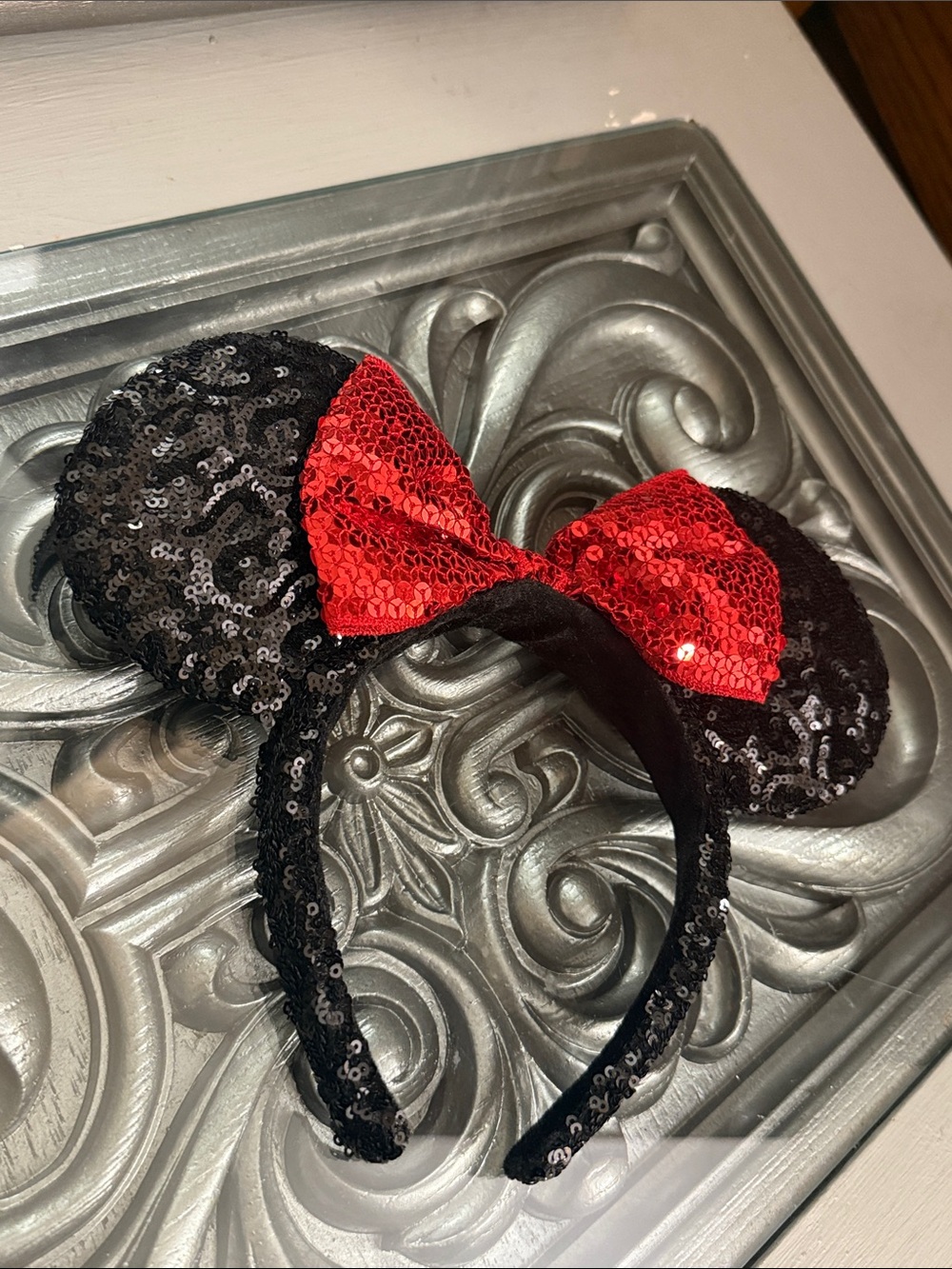 Disney Black Sequin Minnie Ears Headband with Red Bow - Picture 8 of 8